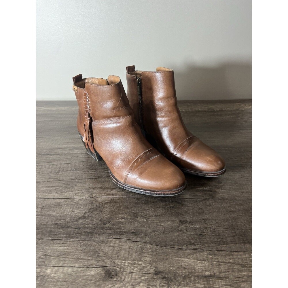 Pikolinos Women's Size 41 US 10.5 Brown Leather Side Zip Heeled Ankle Boots